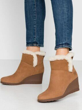 UGG DEVORAH CHESTNUT WATERPROOF Wedge Bootie W 8.5